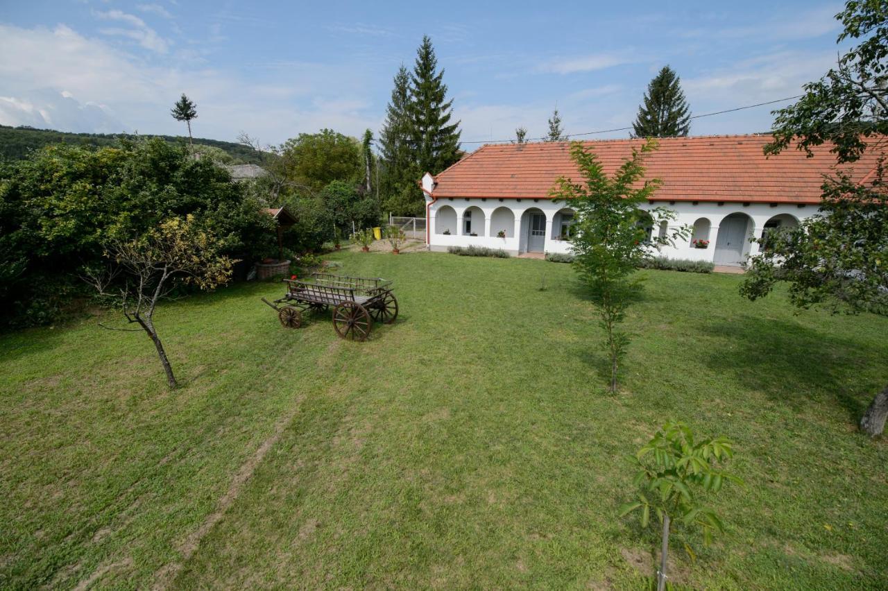 Bakta ház Hotel Egerbakta Exterior foto