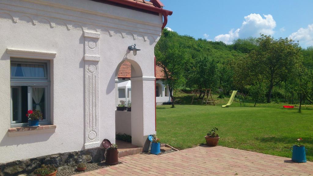 Bakta ház Hotel Egerbakta Exterior foto